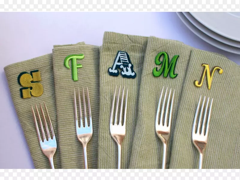 ���-������