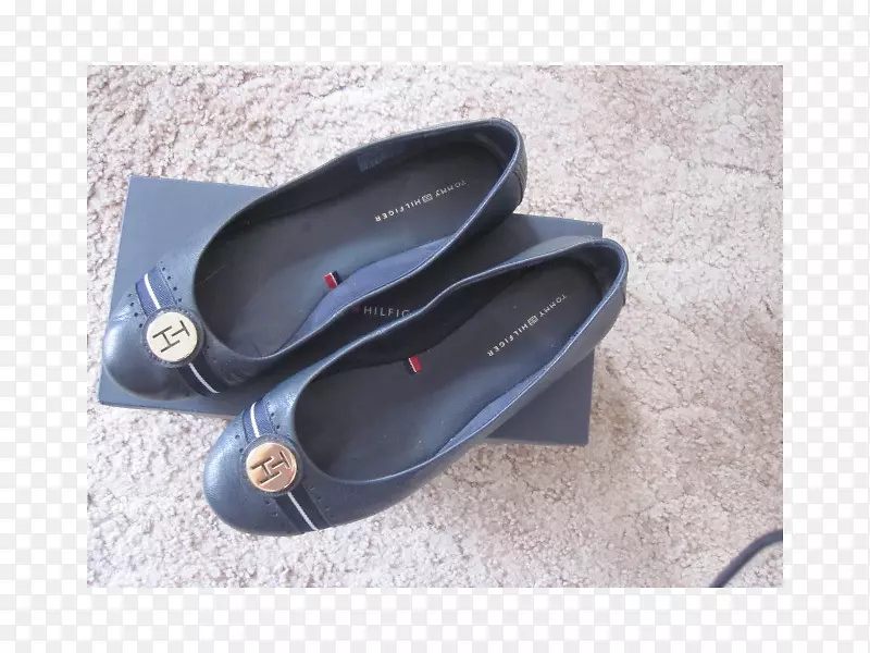 �������-������