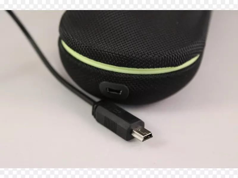 �������-������