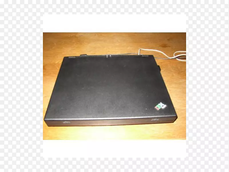 ������ϥ���͵��Ե��Ӷ�ý��·����-ϥ���͵���-������