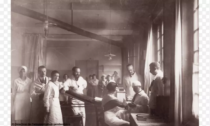 ��-������