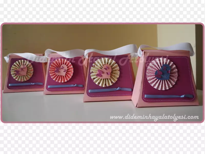 ������-������