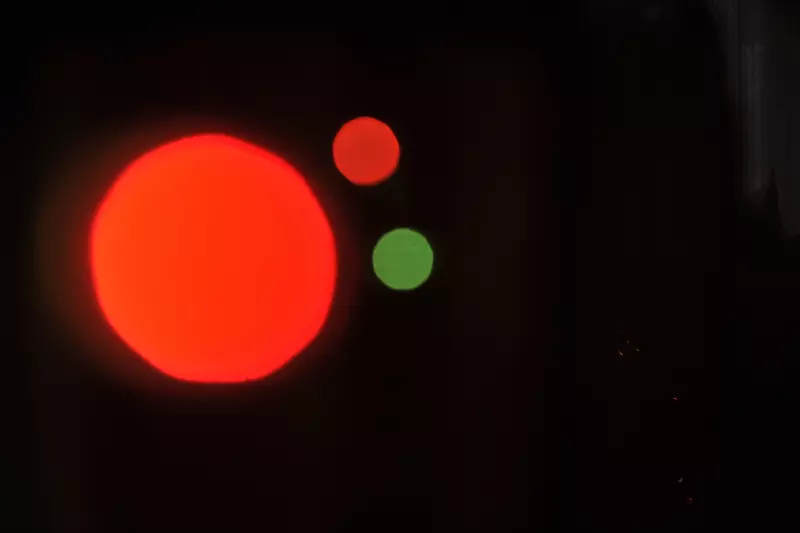 ��ɫԲ�εƹⱳ��-������