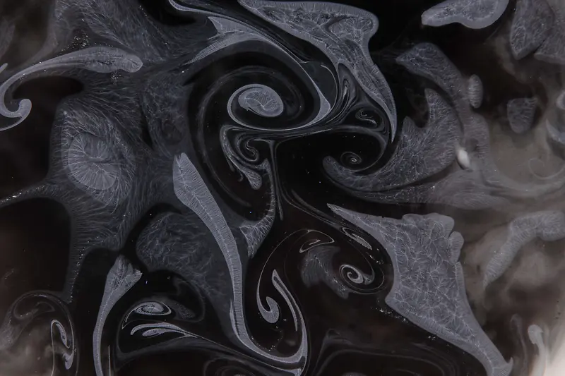 �ڰ�Һ�����̻��Ʊ���-������