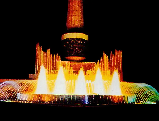 ��ɫ�λ���Ȫ����-������