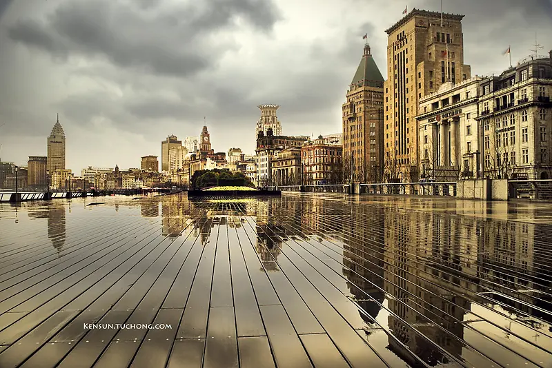 ���о�ɫ�ذ巿��-������