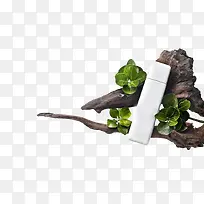 木桩上的盒子-空若网 木桩上的盒子-空若网