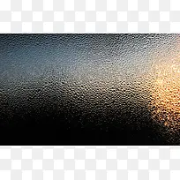 布满水珠的玻璃海报背景-空若网 布满水珠的玻璃海报背景-空若网