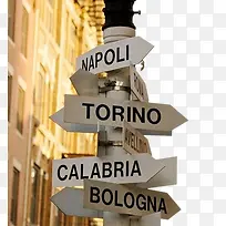 ·����-������