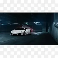 白色新款炫酷汽车-空若网 白色新款炫酷汽车-空若网