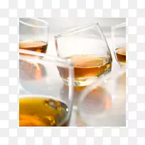 威士忌,老式的玻璃杯,啤酒杯-空若网 威士忌,老式的玻璃杯,啤酒杯-空若网