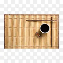 草席上的杯子-空若网 草席上的杯子-空若网