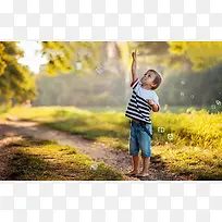 ������Ӱ�ϳ�С��С���Ӵ�����-������