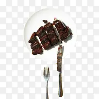 切开的巧克力蛋糕-空若网 切开的巧克力蛋糕-空若网