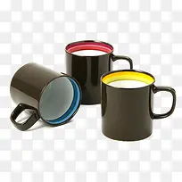 三个黑色杯子-空若网 三个黑色杯子-空若网