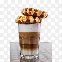 焦糖玛其朵和面包-空若网 焦糖玛其朵和面包-空若网