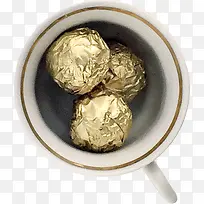 装在杯子里的费列罗-空若网 装在杯子里的费列罗-空若网