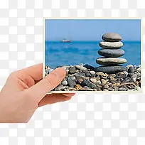 手拿照片-空若网 手拿照片-空若网