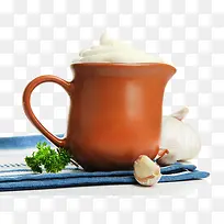 桌布的杯子-空若网 桌布的杯子-空若网