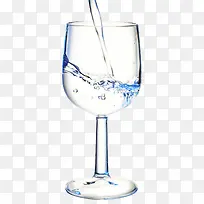 倒一杯水-空若网 倒一杯水-空若网