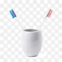 杯子里的牙刷-空若网 杯子里的牙刷-空若网