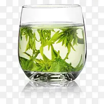 绿茶龙井茶带杯子带倒影-空若网 绿茶龙井茶带杯子带倒影-空若网